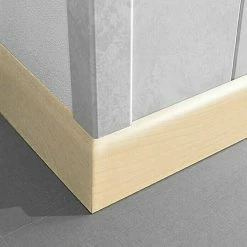 Aktion 🤩 BAUHAUS LOGOCLIC Fußleiste K 58 Ahorn 2,6 M X 10 Mm X 58 Mm ❤️