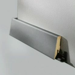 Auslauf ❤️ BAUHAUS LOGOCLIC Sockelleiste K58 D Edelstahl Matt 2,6 M X 19 Mm X 58 Mm, Gerade ❤️