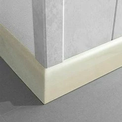 Auslauf 🔔 BAUHAUS LOGOCLIC Fußleiste K 58 Polar Birke 2,6 M X 10 Mm X 58 Mm ✨