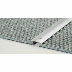 Blitzangebot 🌟 BAUHAUS LOGOCLIC Übergangsprofil 130 Silber, 2,7 M X 30 Mm X 3,9 Mm, Montageart: Schrauben ✨