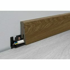 Besorgen 🤩 BAUHAUS LOGOCLIC Aquaprotect Smart Sockelleiste K58 Ardal Oak 2,6 M X 18 Mm X 58 Mm, Gerade ❤️