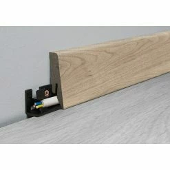 Rabatt 🔔 BAUHAUS LOGOCLIC Aquaprotect Smart Sockelleiste K58 Halsa Oak 2,6 M X 18 Mm X 58 Mm, Gerade 🎁