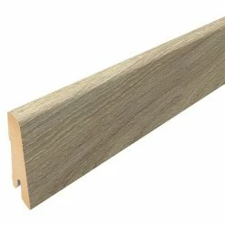 Großhandel 😍 BAUHAUS Egger Sockelleiste Parkett Eiche 2,4 M X 17 Mm X 60 Mm, Gerade 🔥