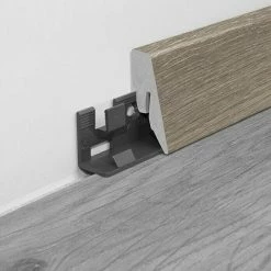 Beste Bewertungen von ✔️ BAUHAUS LOGOCLIC Sockelleiste K40 C Eiche Assisi 2,6 M X 19 Mm X 40 Mm, Gerade ⭐