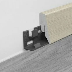 Angebote 🔔 BAUHAUS LOGOCLIC Sockelleiste K40 C Steirische Eiche 2,6 M X 19 Mm X 40 Mm, Gerade ✨