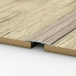 Billig 😉 BAUHAUS LOGOCLIC Übergangsprofil 132 Eiche Grau, 1 M X 38 Mm X 2,5 Mm, Montageart: Kleben ❤️