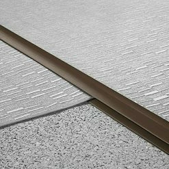 Bestes Angebot ✔️ BAUHAUS LOGOCLIC Doppeleinfassleiste Braun, 1 M X 24 Mm X 6 Mm, Montageart: Kleben 🎁