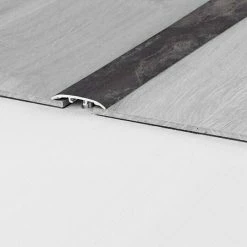 Aktion 👍 BAUHAUS LOGOCLIC Universalprofil 3in1 Deep Blue 0,9 M X 37 Mm X 4,5 Mm, Montageart: Schrauben ✔️